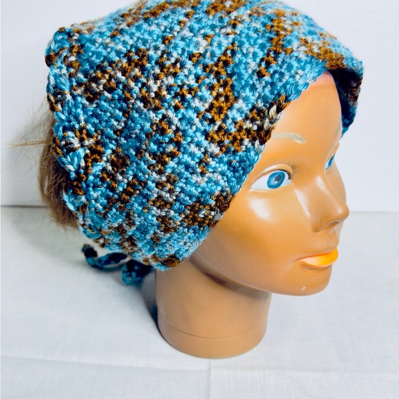 Cocoa’s Bonnets - Picture 2 of 6